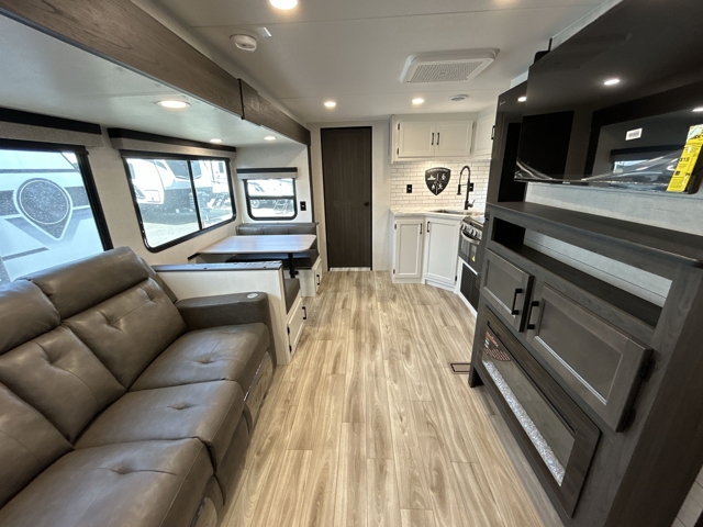 2026 Venture RV Stratus 261VRB — photo 2 of 8