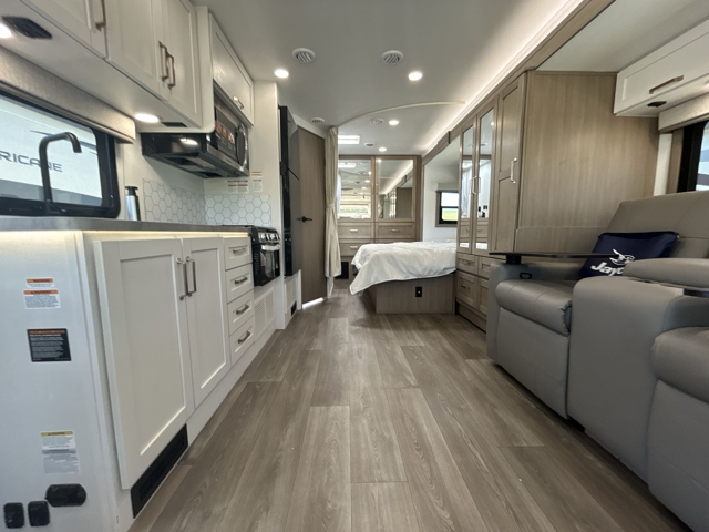 2027 Jayco Redhawk 24B — photo 3 of 8