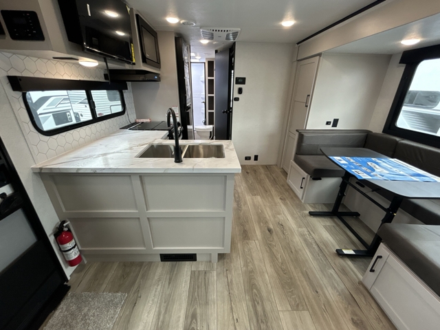 2026 Jayco Jay Feather 23MBD — photo 4 of 8