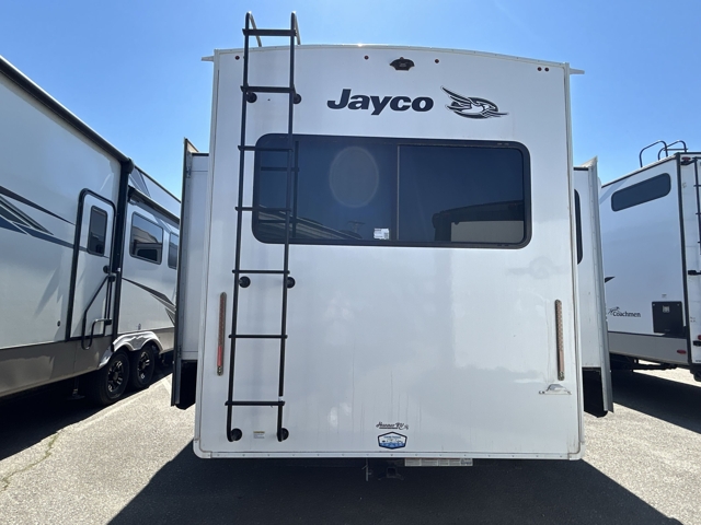 2025 Jayco Eagle 355MBQS — photo 8 of 8