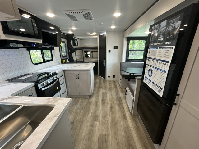 2026 Jayco Jay Feather 25BH — photo 3 of 8
