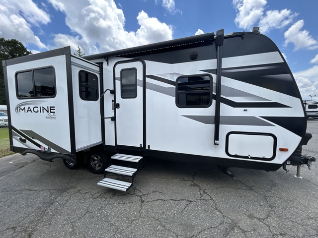 2023 Grand Design Imagine XLS 22RBE — photo 5 of 8