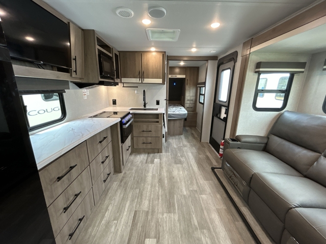 2023 Grand Design Imagine XLS 22RBE — photo 3 of 8