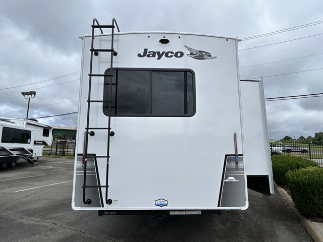 2027 Jayco Eagle 365UKTS — photo 8 of 8