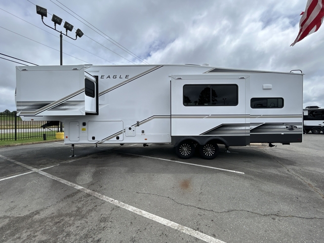 2027 Jayco Eagle 365UKTS — photo 7 of 8