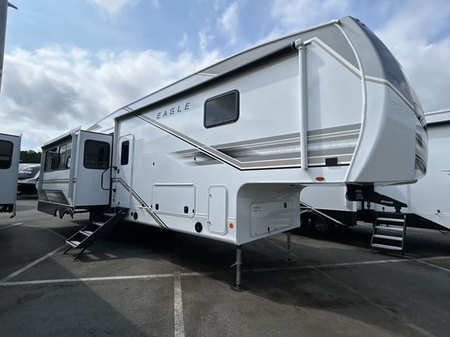2027 Jayco Eagle 321RSTS — photo 6 of 8