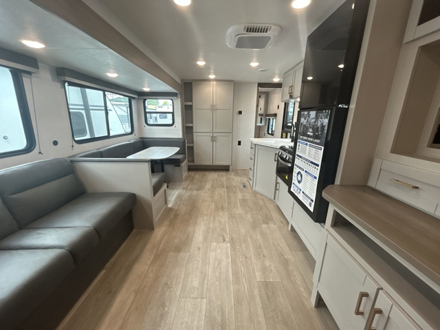 2027 Jayco Jay Flight 280BHS — photo 4 of 8