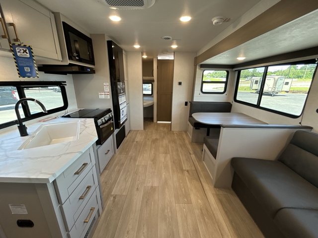 2027 Jayco Jay Flight 261BHS — photo 3 of 8