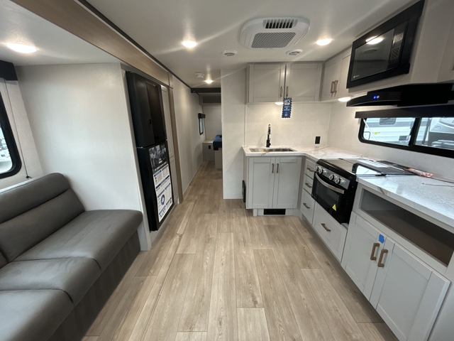 2027 Jayco Jay Feather SL 25RLSL — photo 3 of 8