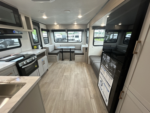 2027 Jayco Jay Feather SL 25RLSL — photo 4 of 8