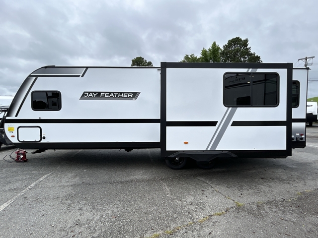 2027 Jayco Jay Feather SL 25RLSL — photo 7 of 8