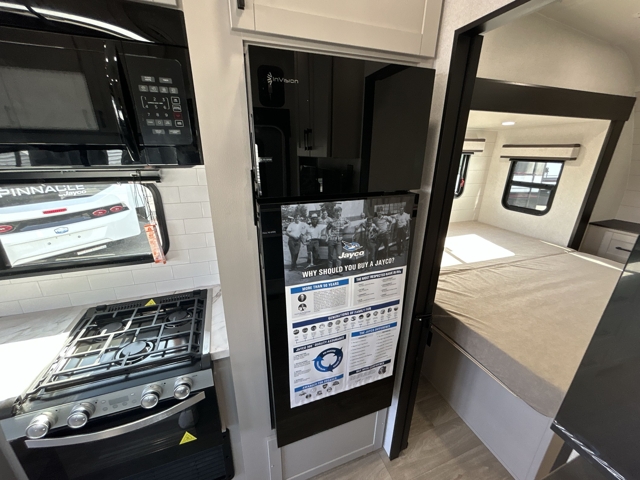 2027 Jayco Seismic 214 — photo 8 of 8