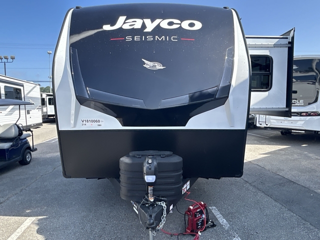 2027 Jayco Seismic 214 — photo 4 of 8