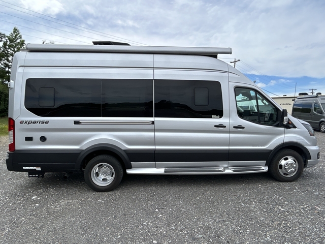 2024 Entegra Coach Expanse 21B — photo 6 of 8