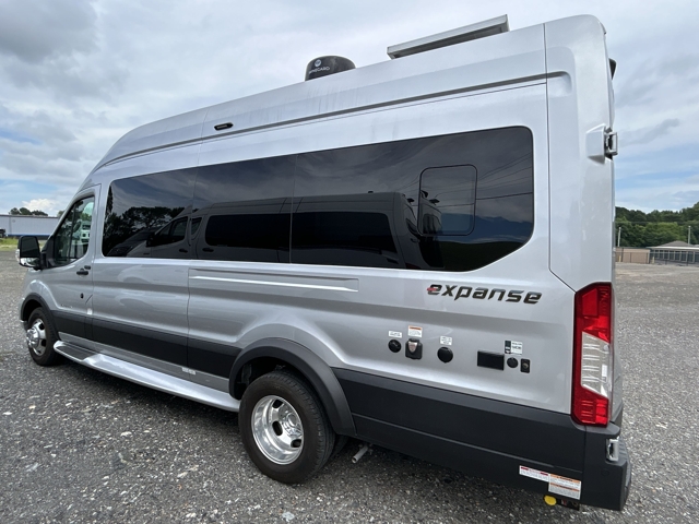 2024 Entegra Coach Expanse 21B — photo 7 of 8