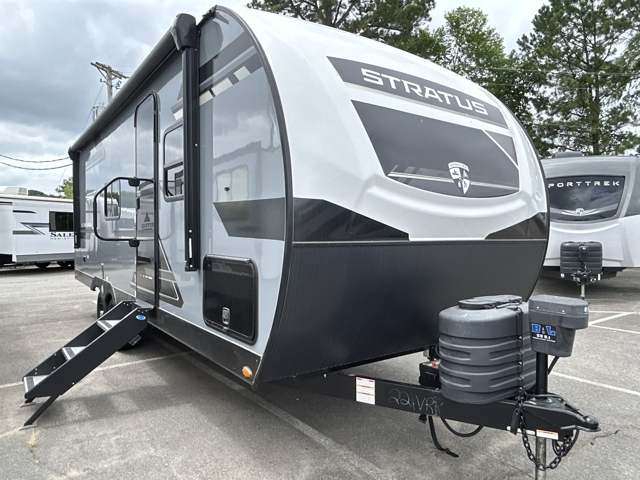2025 Venture RV Stratus 221VRK — photo 1 of 8