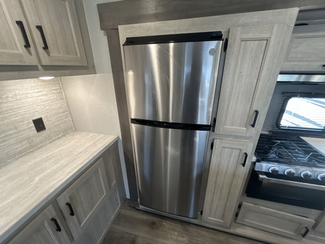 2025 Coachmen Catalina Legacy 283FEDS — photo 8 of 8