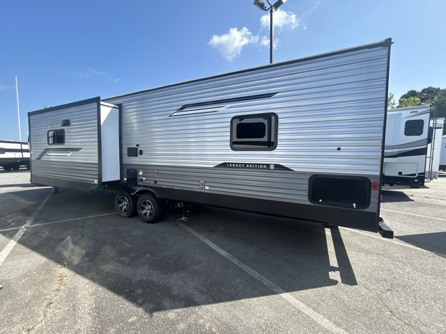 2025 Coachmen Catalina Legacy 283FEDS — photo 6 of 8