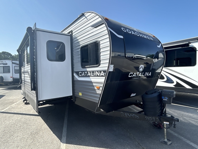 2025 Coachmen Catalina Legacy 283FEDS — photo 1 of 8