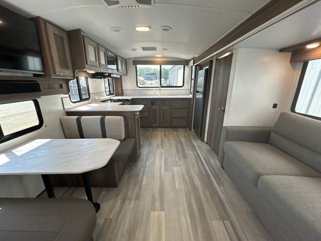 2024 Cruiser RV MPG 2920RK — photo 2 of 8