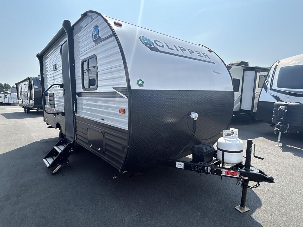 2023 Coachmen Clipper 17MBS