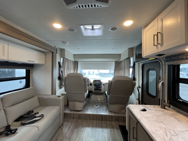 2026 Thor Freedom Traveler A24 — photo 4 of 8