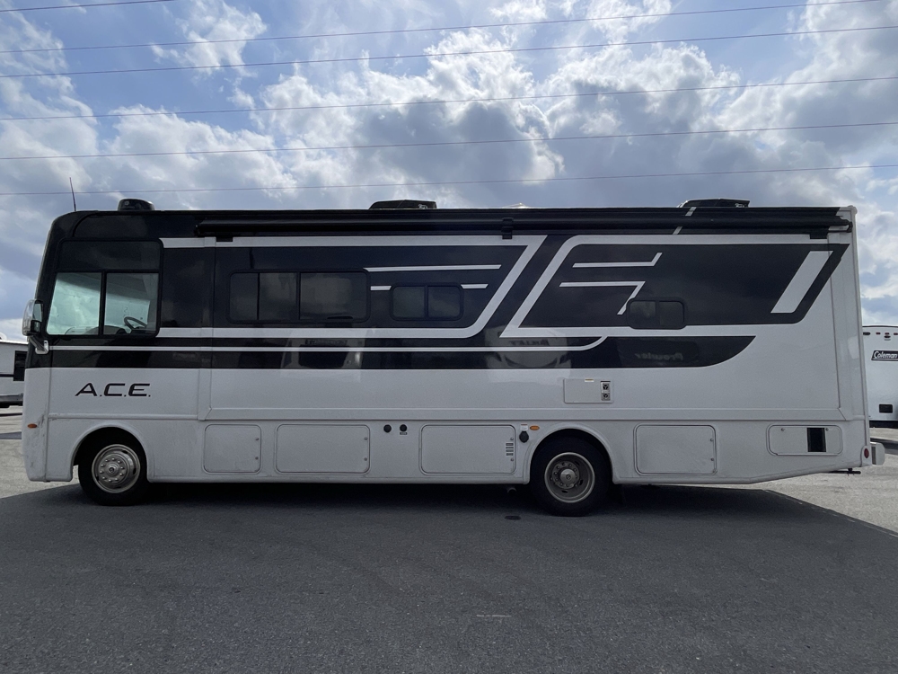 2026 Thor Ace 29D — photo 7 of 8