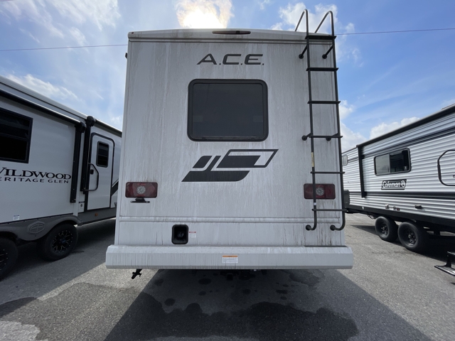 2026 Thor Ace 29D — photo 8 of 8