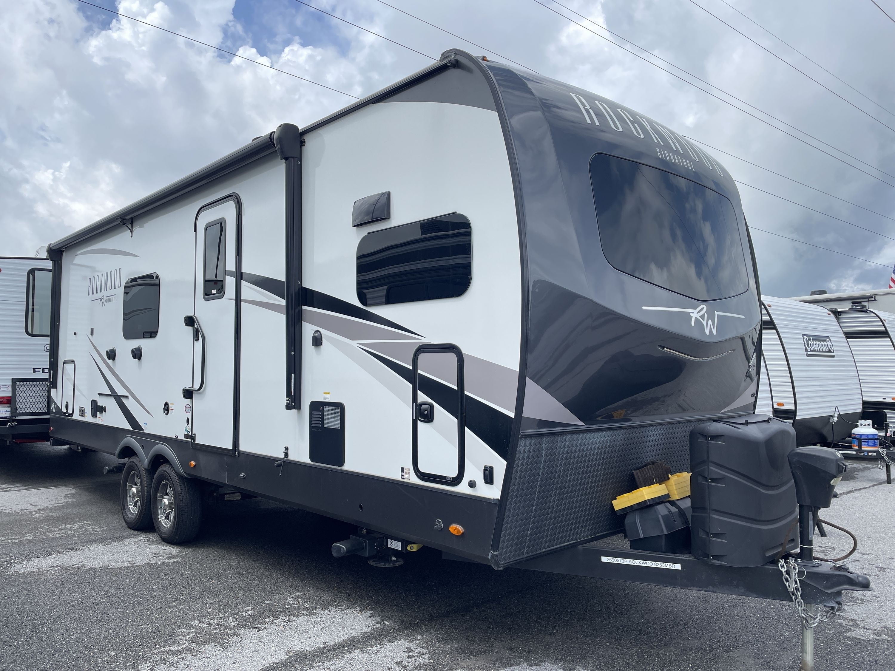 New or Used Forest River Rockwood Signature 8263mbr RVs for Sale
