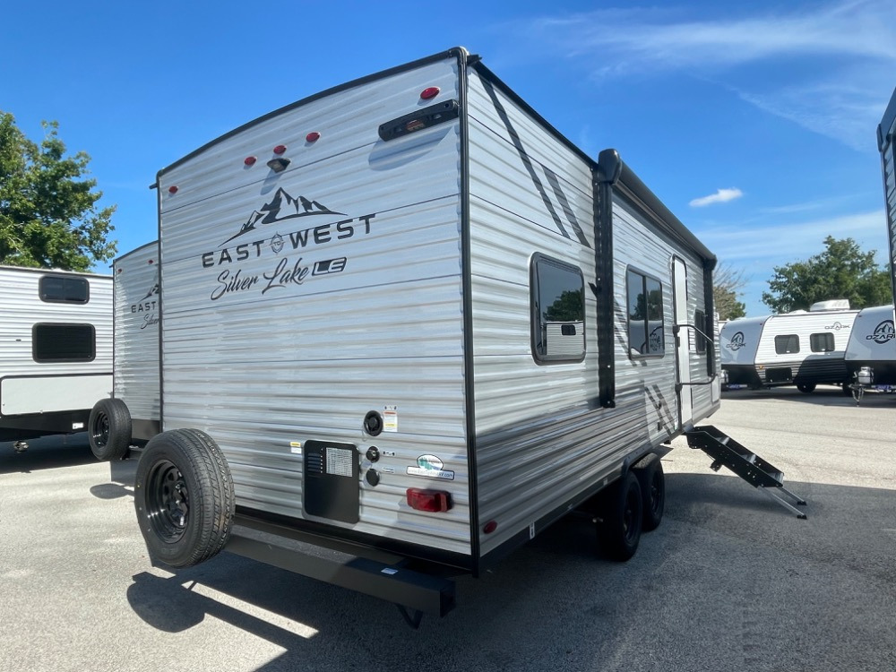 East To West Silver Lake Le 25BHLE Camping World of Buford 2242929