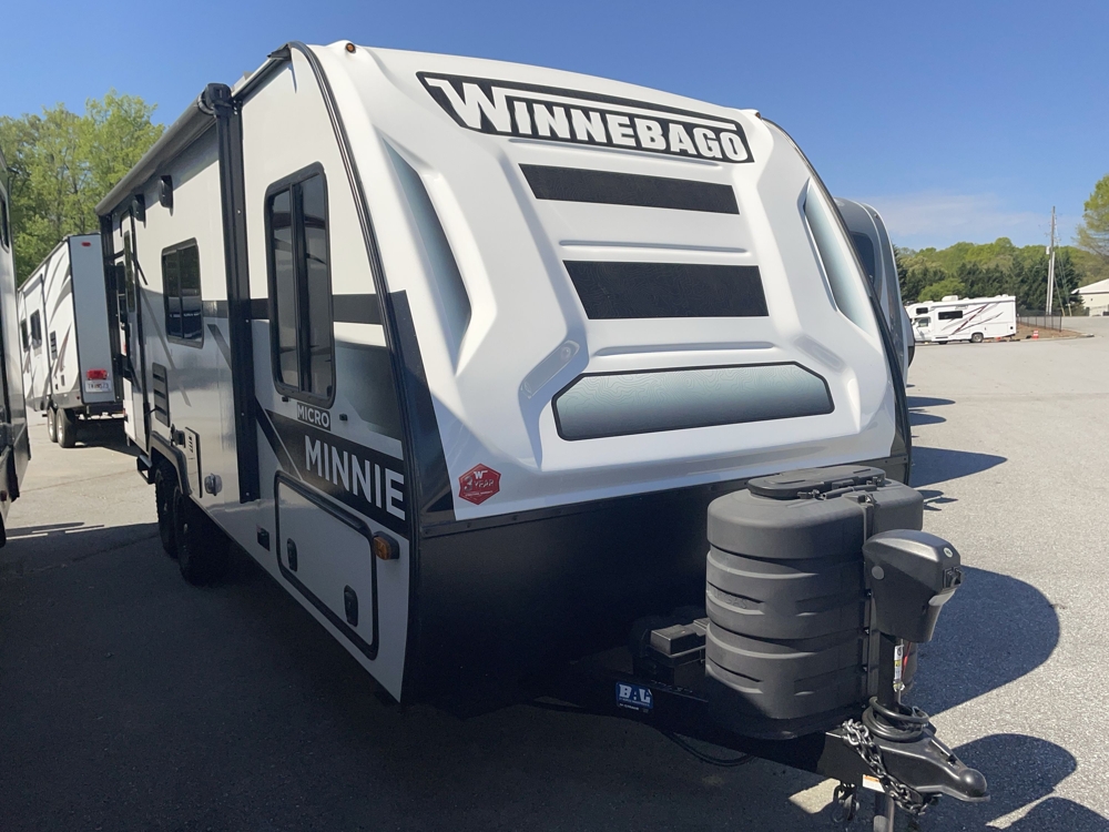 2024 Winnebago Micro Minnie 2225RL