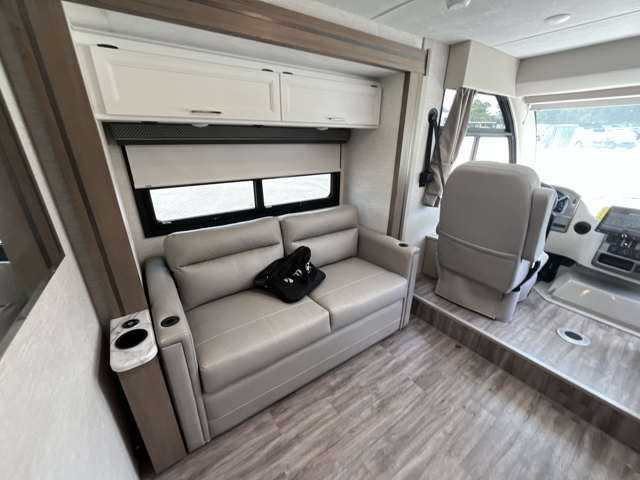 2026 Thor Freedom Traveler A24 — photo 3 of 8