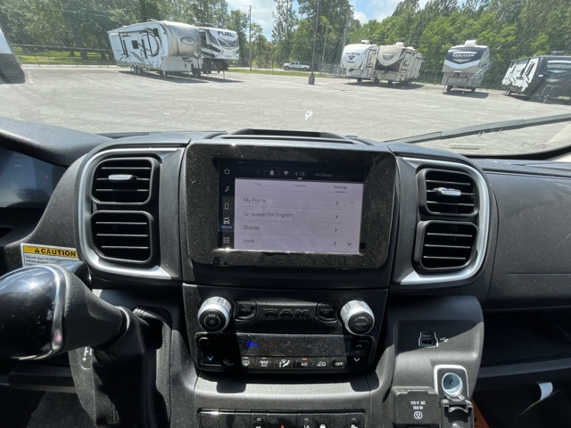 2025 Winnebago Solis 59P — photo 7 of 8