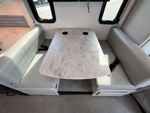 2026 Holiday Rambler Admiral 28A — photo 6 of 8