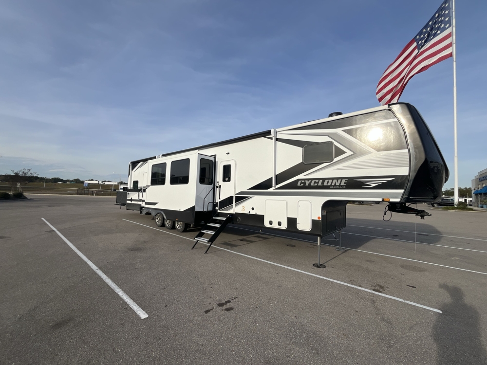 2026 Heartland Cyclone 3914