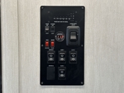 outside-kitchen thumbnail