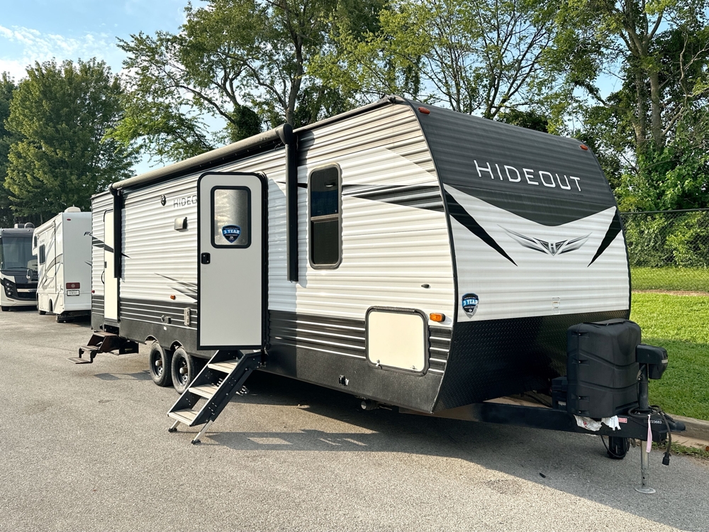 2021 Keystone Hideout 272BH