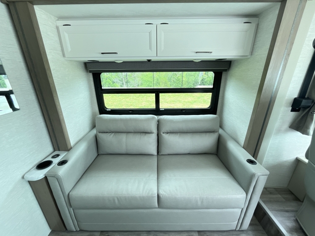 2026 Thor Freedom Traveler A24 — photo 6 of 8