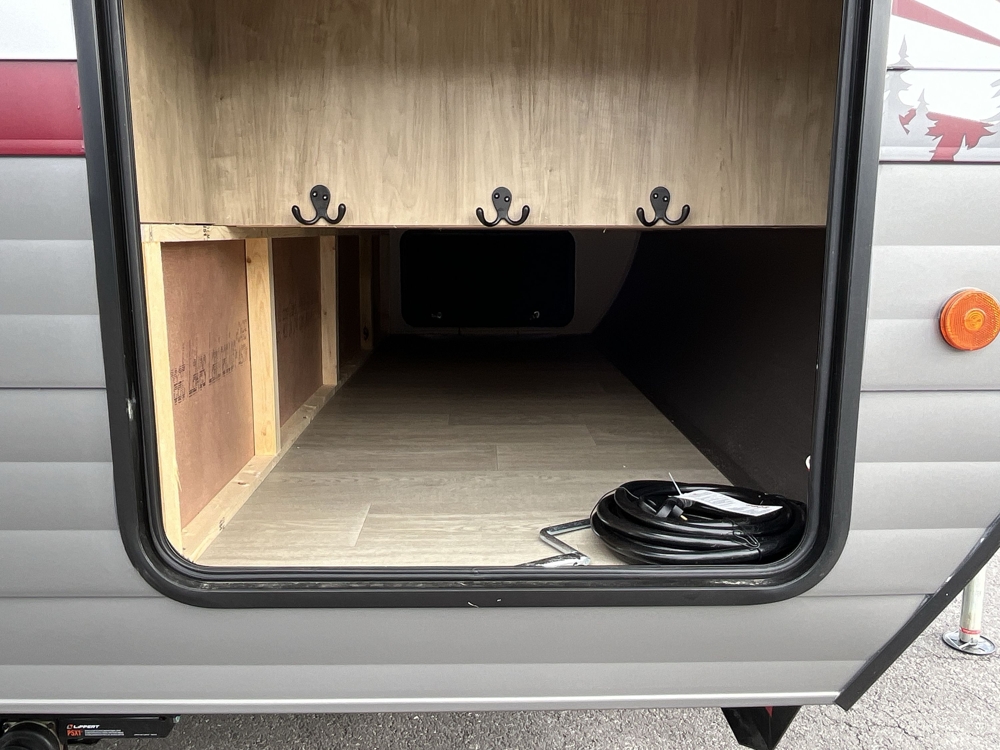 pass-through-storage