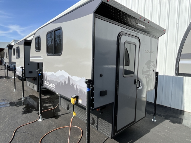2026 Soaring Eagle Campers Adlar 6.5XL — photo 7 of 8