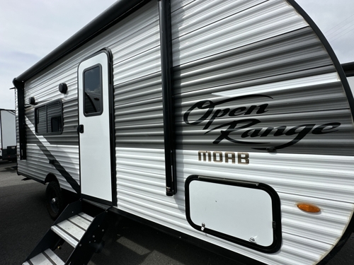 RV carousel image 1