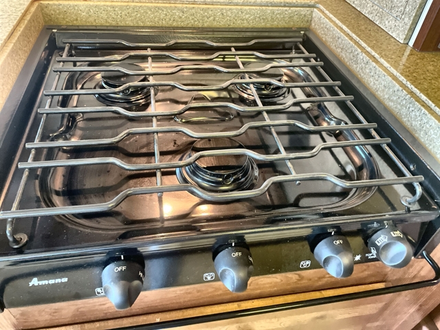 2008 Itasca Ellipse 40KD — photo 6 of 8