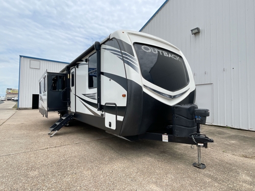 RV carousel image 1
