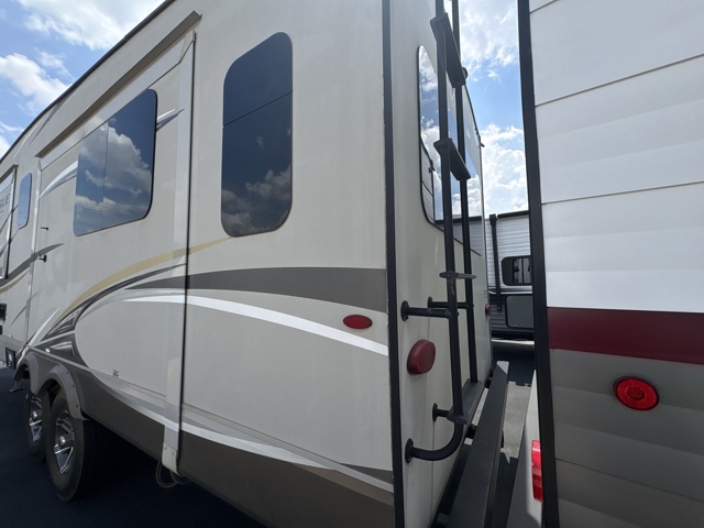 2018 Jayco Eagle HT 24.5CKTS — photo 6 of 8