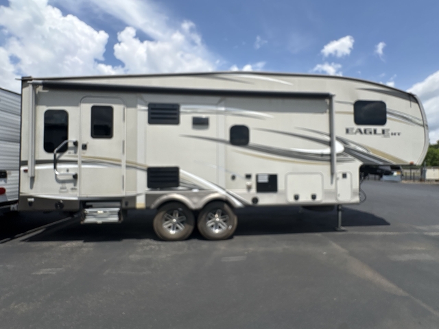 2018 Jayco Eagle HT 24.5CKTS — photo 4 of 8