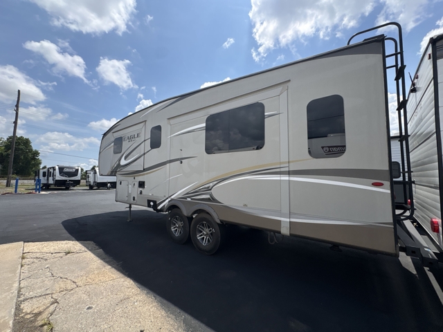 2018 Jayco Eagle HT 24.5CKTS — photo 5 of 8