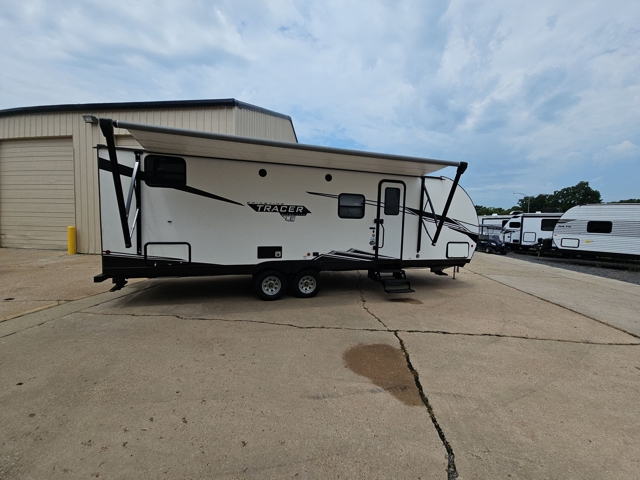 2022 Prime Time Tracer 260BHSLE — photo 1 of 8