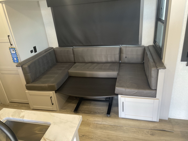 2026 Jayco Jay Feather 21MBH — photo 3 of 8