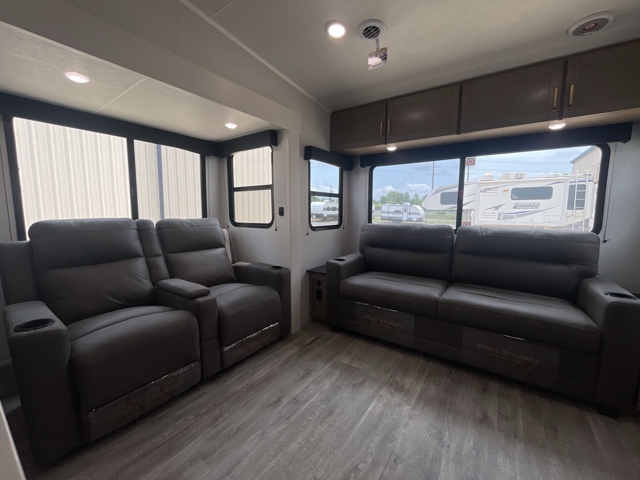 2026 Jayco Eagle Sle 30RLT — photo 3 of 8