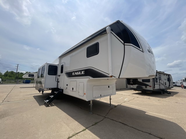 2026 Jayco Eagle Sle 30RLT — photo 1 of 8